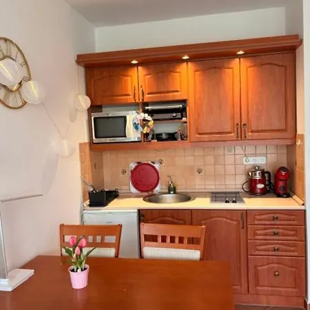 Appartement Karolina Beachfront 2 Min To Festival *