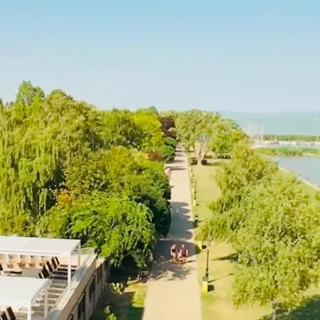 Karolina Beachfront 2 Min To Festival * Zamárdi